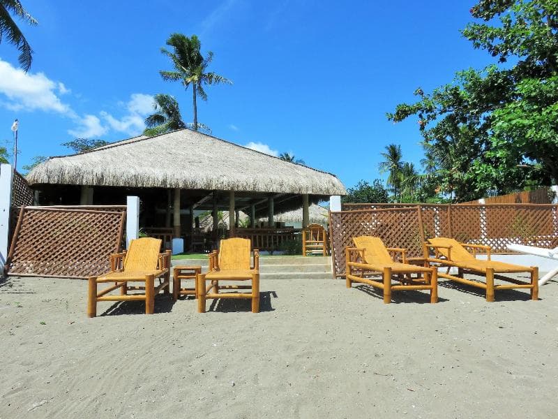 Kav's Beach Resort 5