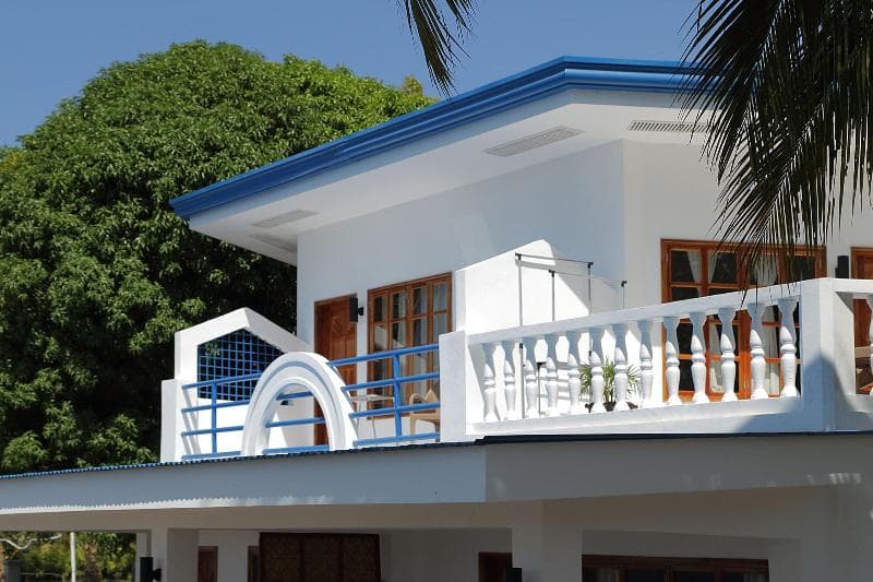 Villa In Blue 5