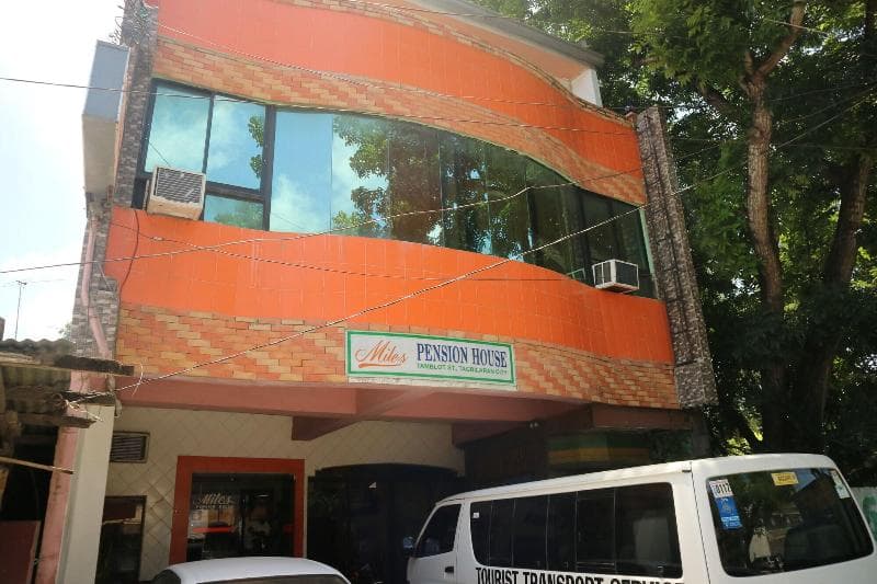 Miles Eyc Pension House 3