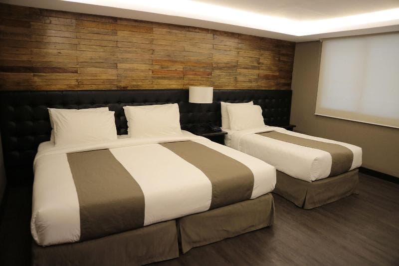 Gt Hotel Jaro 2