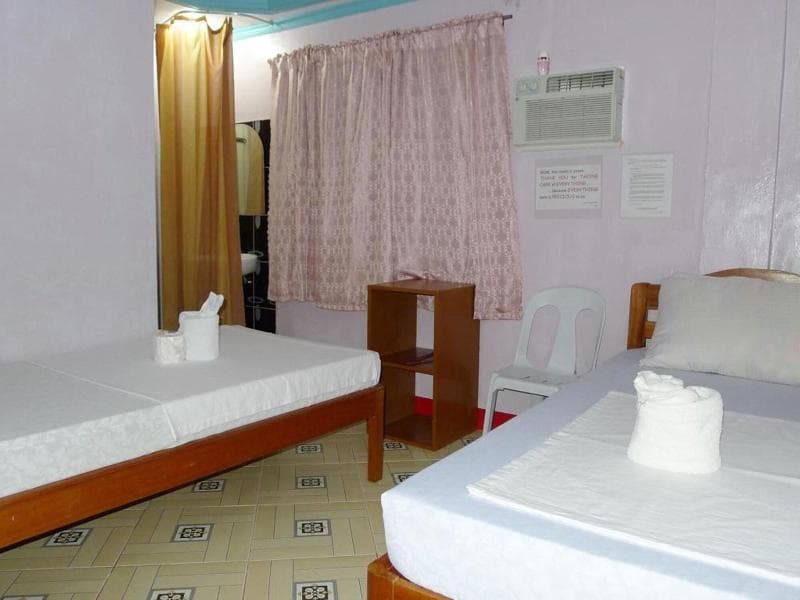 Amos Digue Pension House main