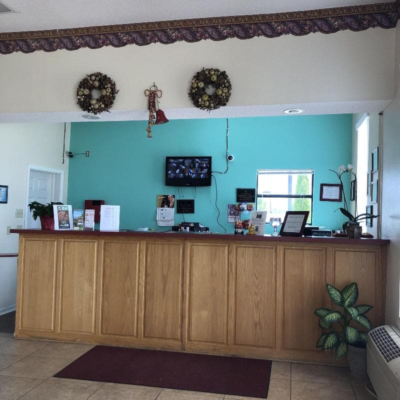 Clairmont Inn 3