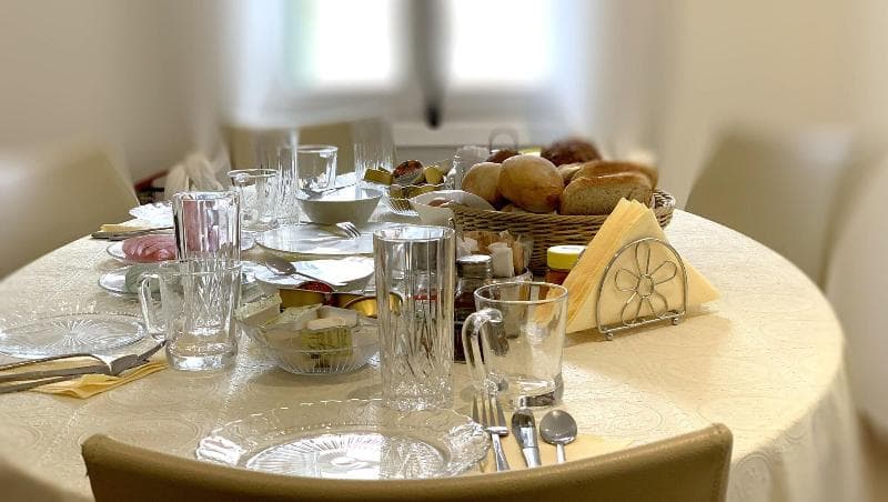 Avgi's Home 4