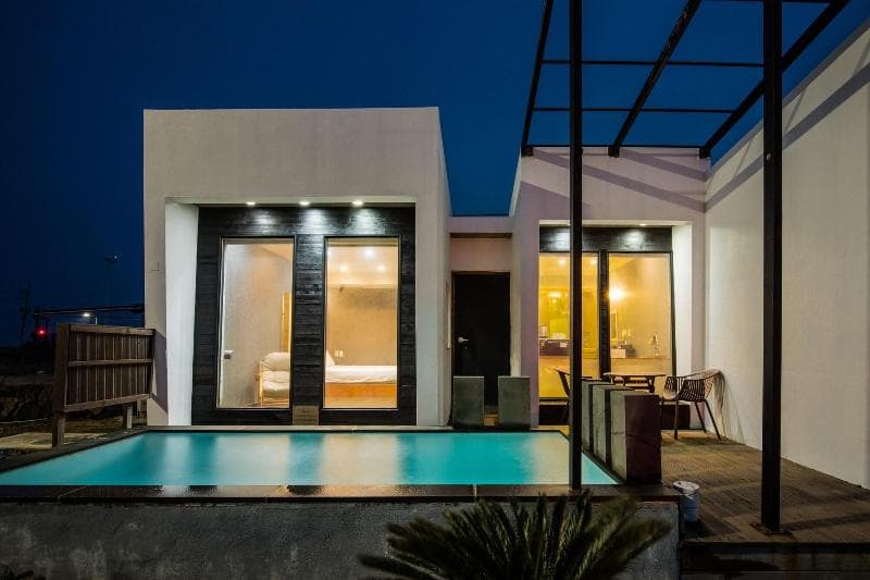Aqua Beautique 5
