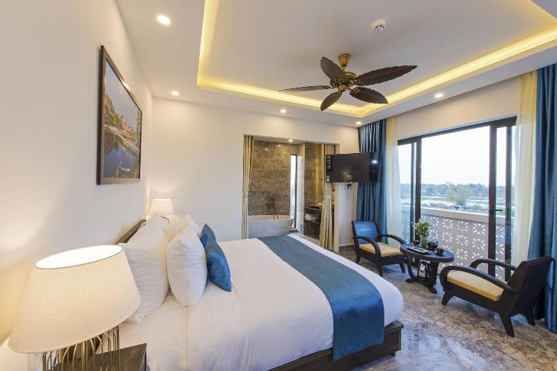 Cilantro Villa 3