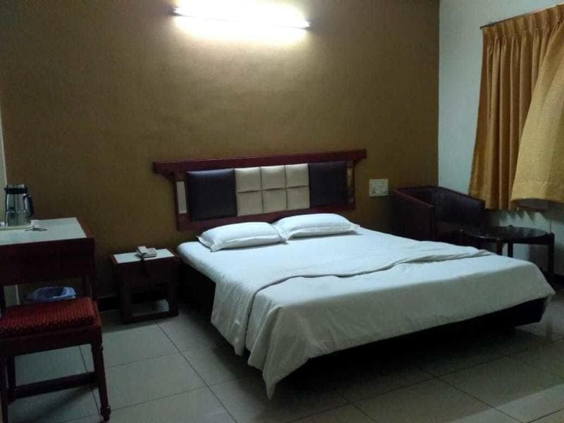 Hotel Sakthi Priya 3