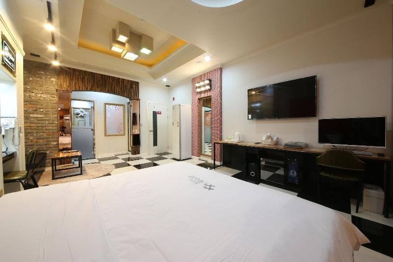 Gwangju Gwangsangu Hanam Hound Hotel 4