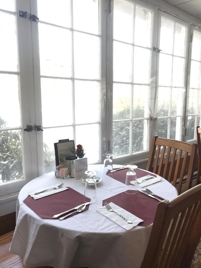 The Inn Starlight Lake And Restaurant 3