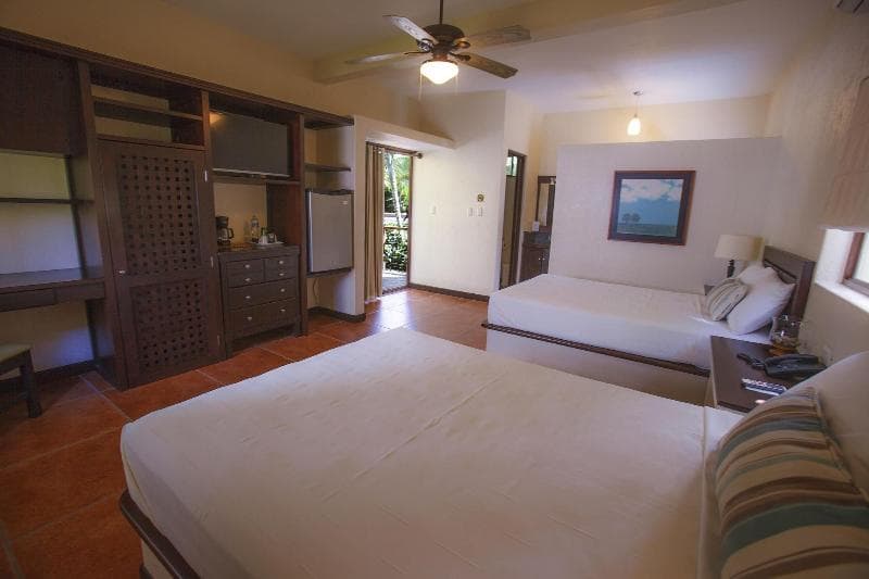 Boca Olas Resort Villas 4