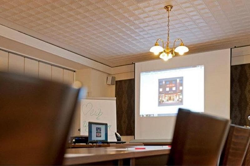 In-Side-Hotel main