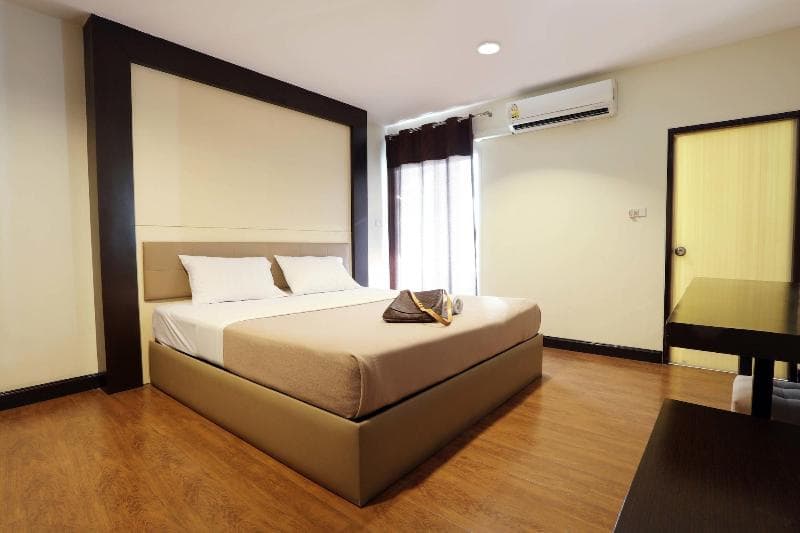 Lee's Mark Residence 3
