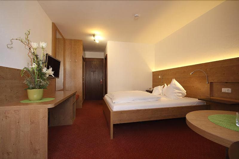 Isar Hotel 3