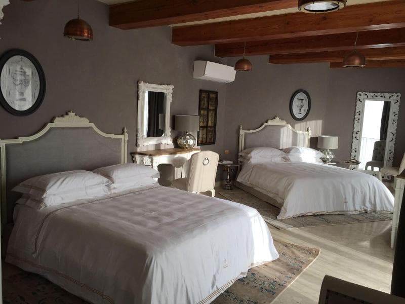 Lulu Boutique Hotel 3