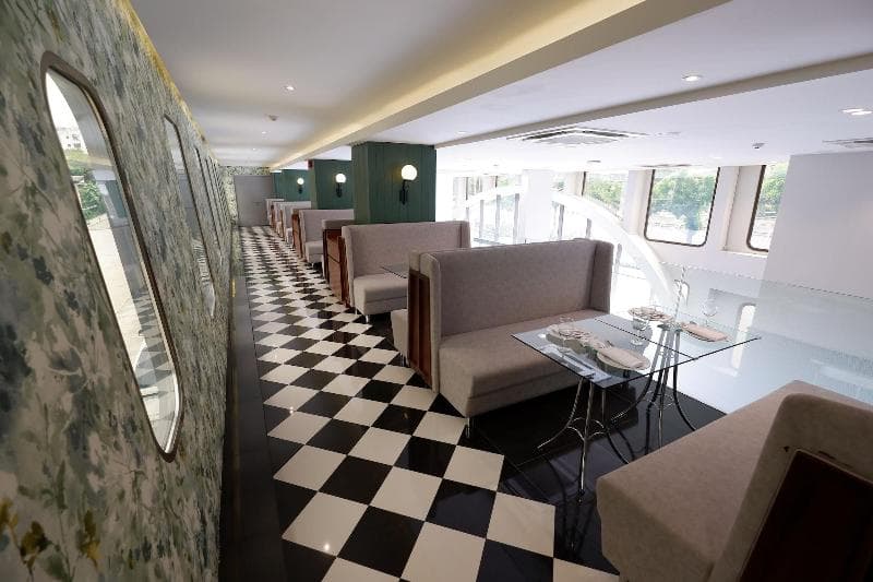 Justice Hotel 3