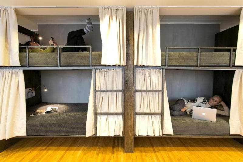 B14 Hostel (Adults Only) 4