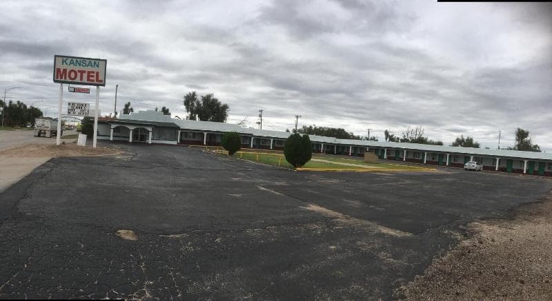 Kansan Motel 4