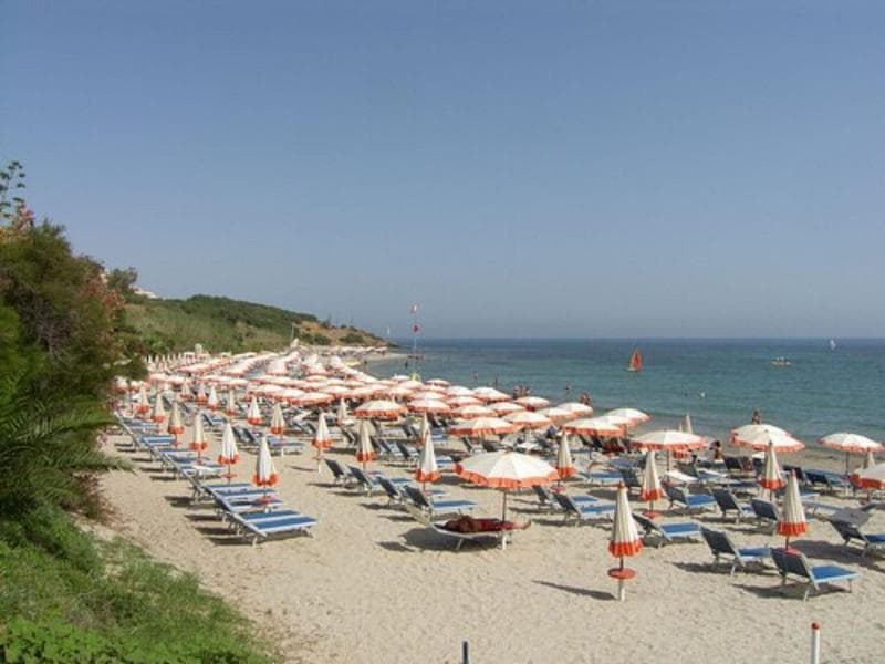 Mclub Alicudi 4