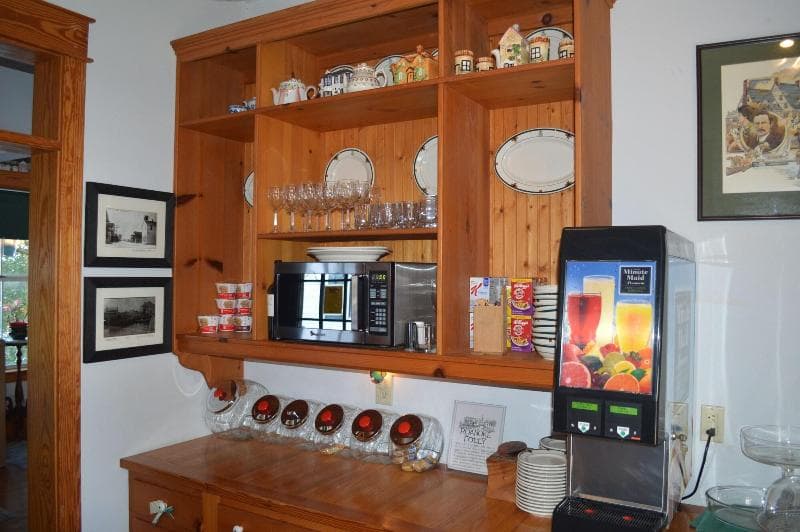 Roanoke Island Inn photo 1