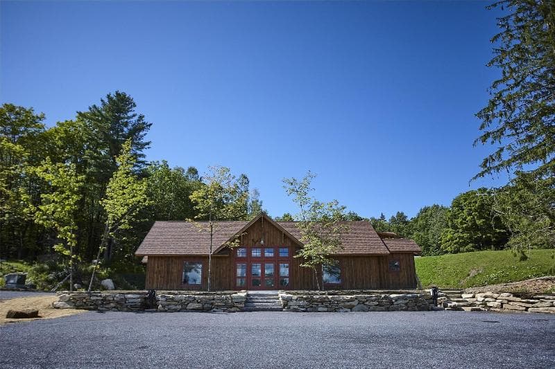 Seesaw's Lodge main