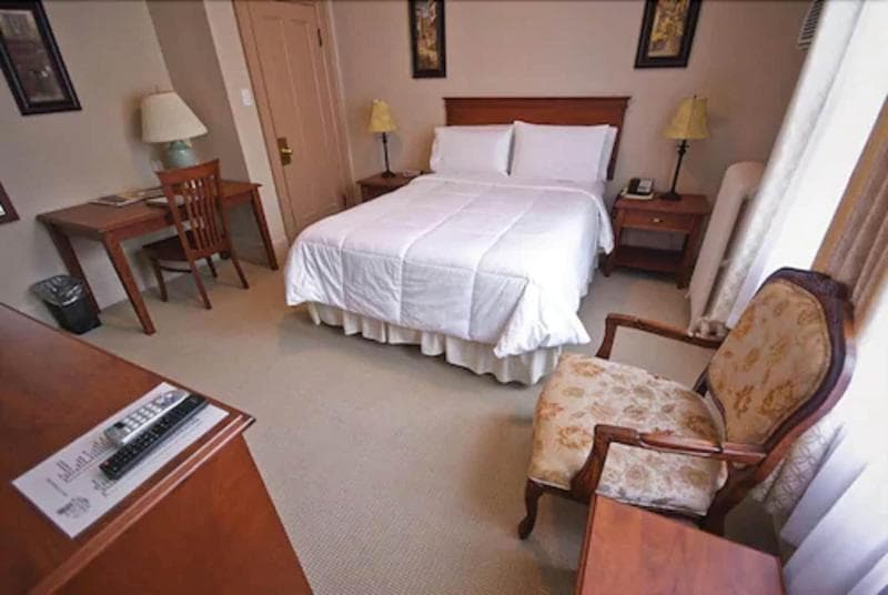 The Sonata Inn 5