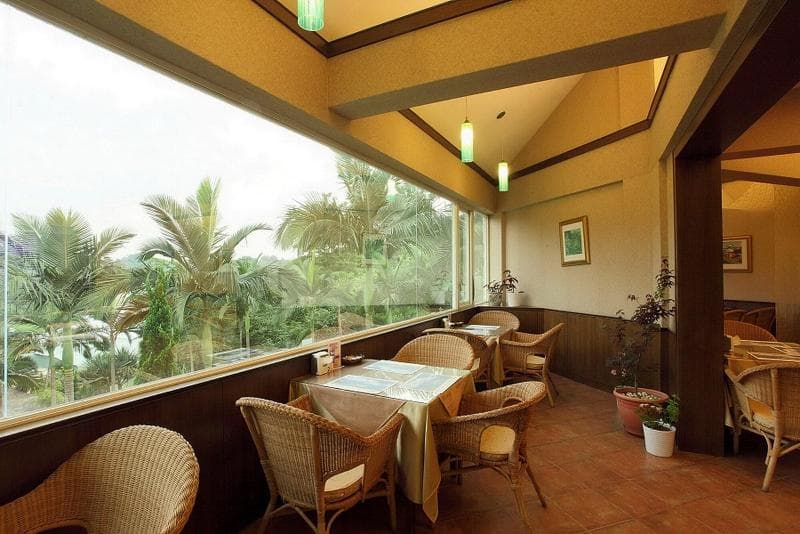 Regale Villa Hotel 2