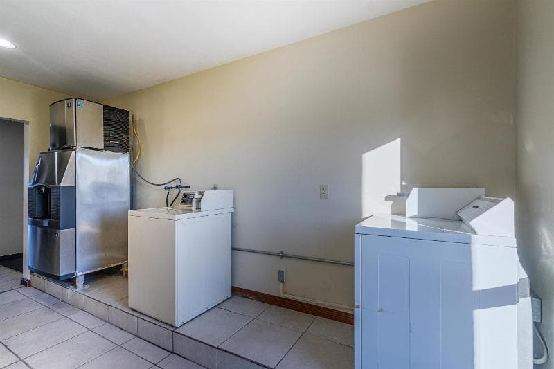 Motel 6 Urbana 5