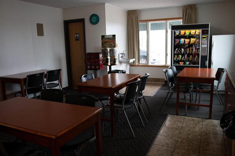 East Grand Inn 3