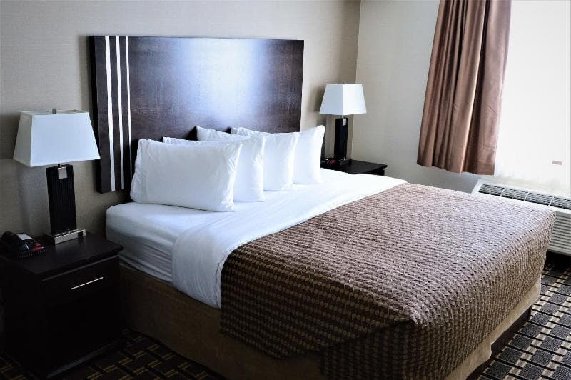 Sigma Inn & Suites 5