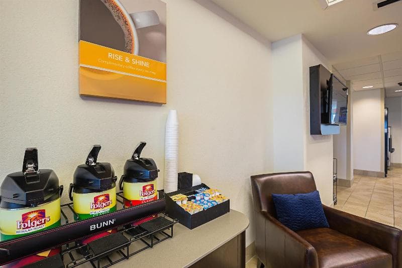 Motel 6 Grand Island photo 1
