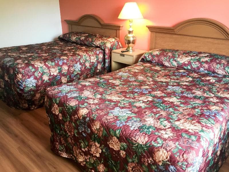 Motel 6 Ilion 5