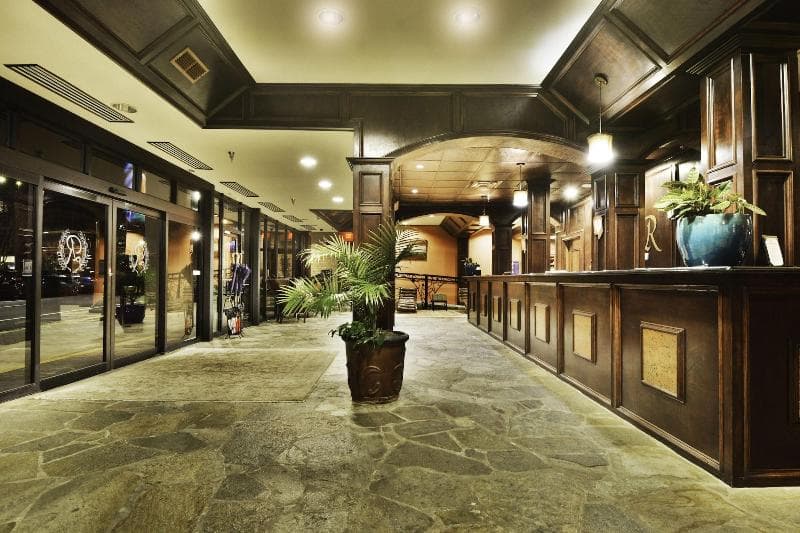 Remington Suites Hotel And Spa 5