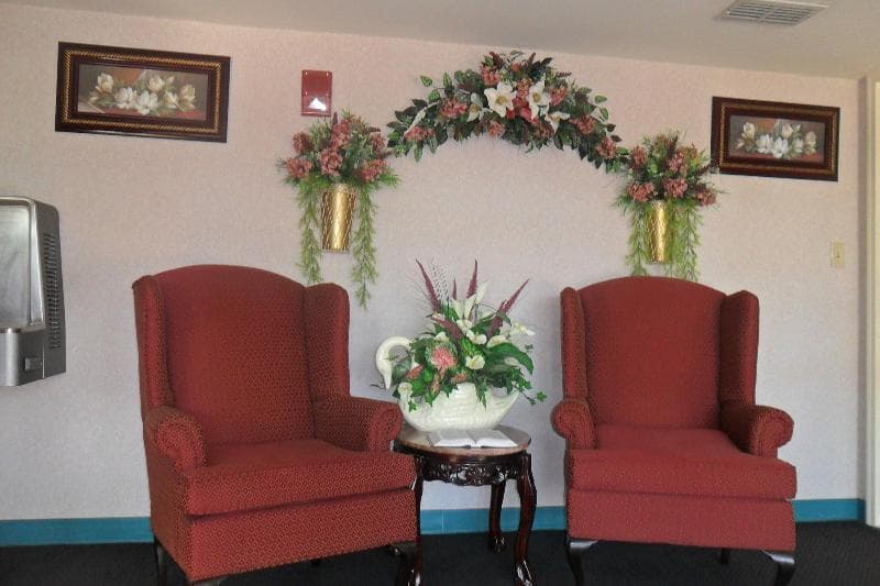 Luxury Inn & Suites 2