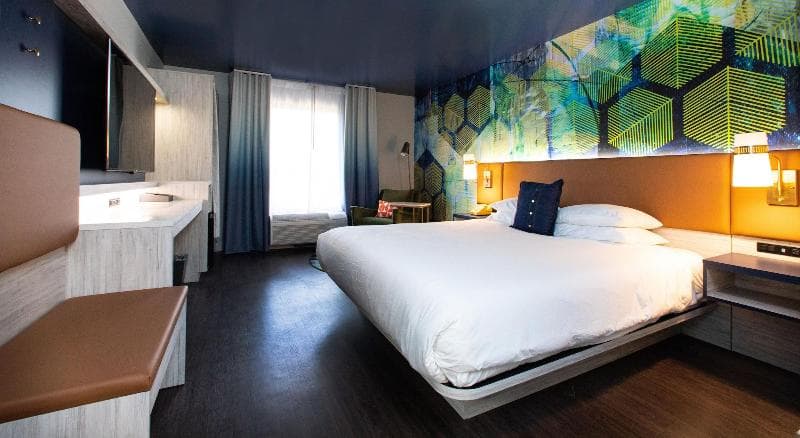 Hotel Denim 4