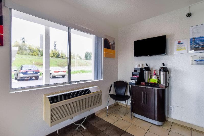 Motel 6 Kelso - Mount St Helens photo 1
