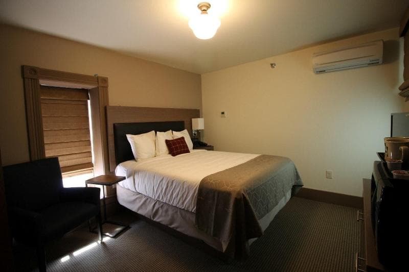 Hotel Arvon 5