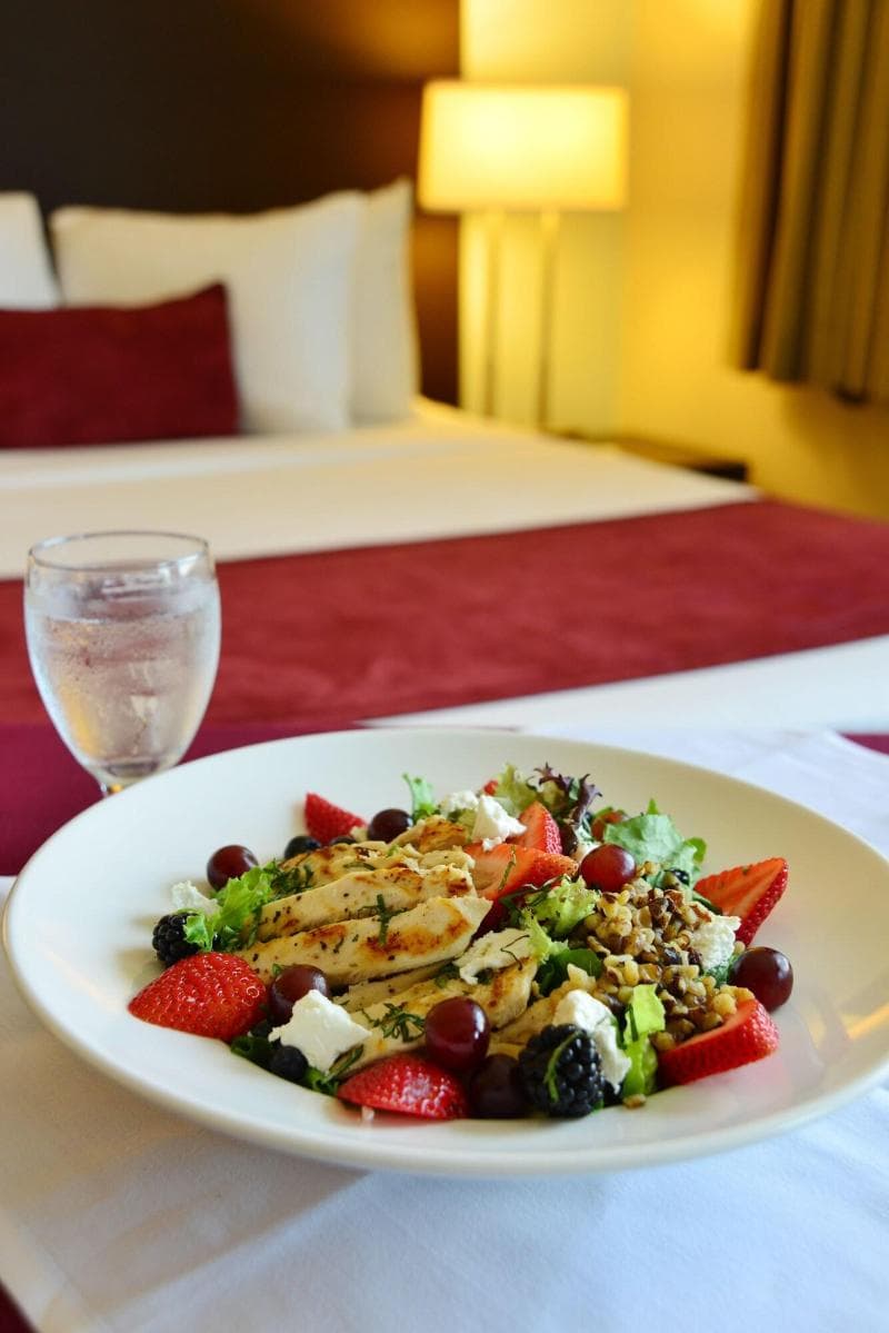Hotel Umass 3