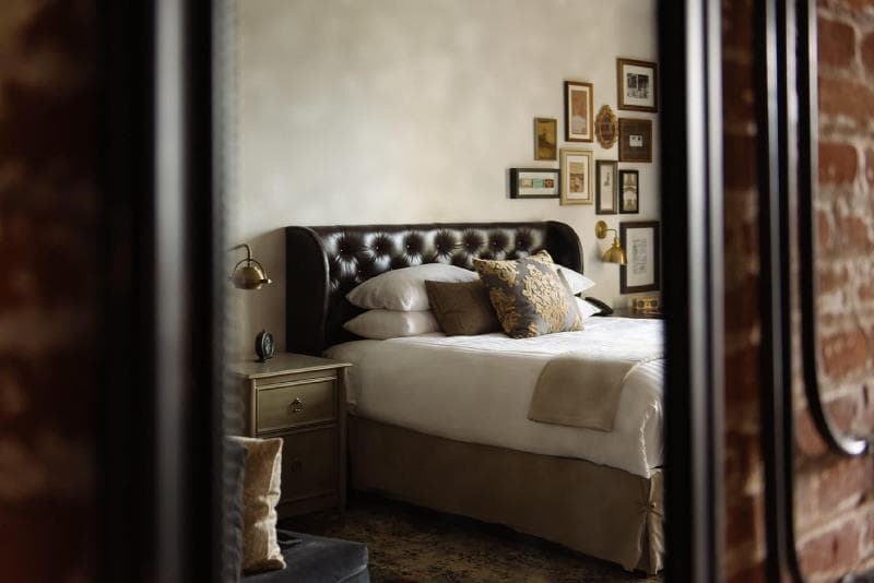 The Charmant Hotel 5