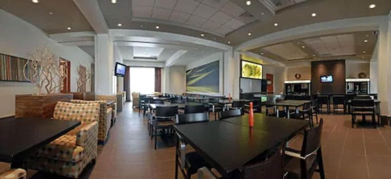 Hotel Must - Aeroport De Quebec 4