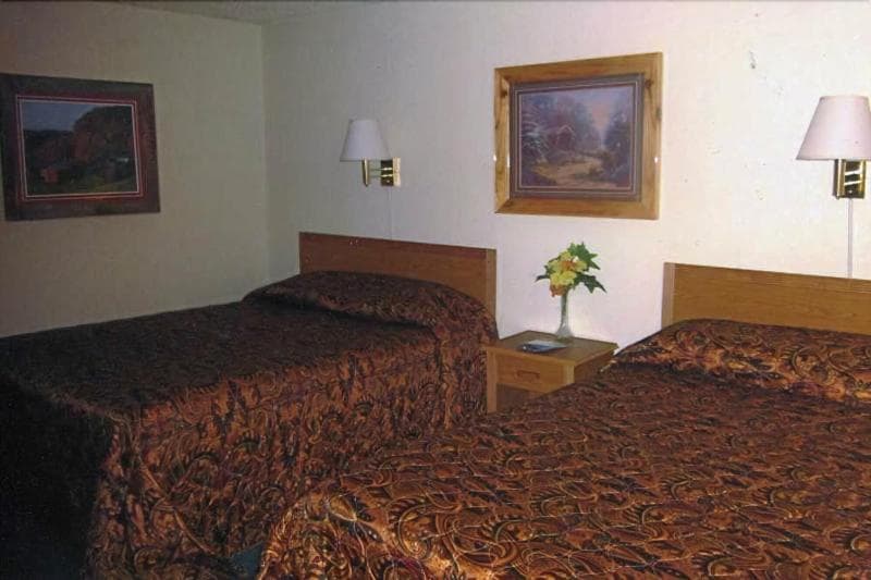 Color Country Motel main