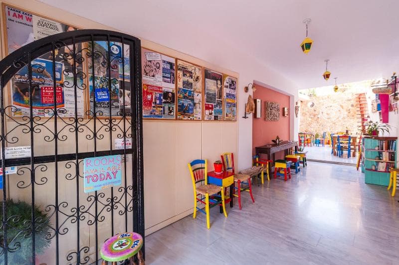 Poco Loco Hotel 4