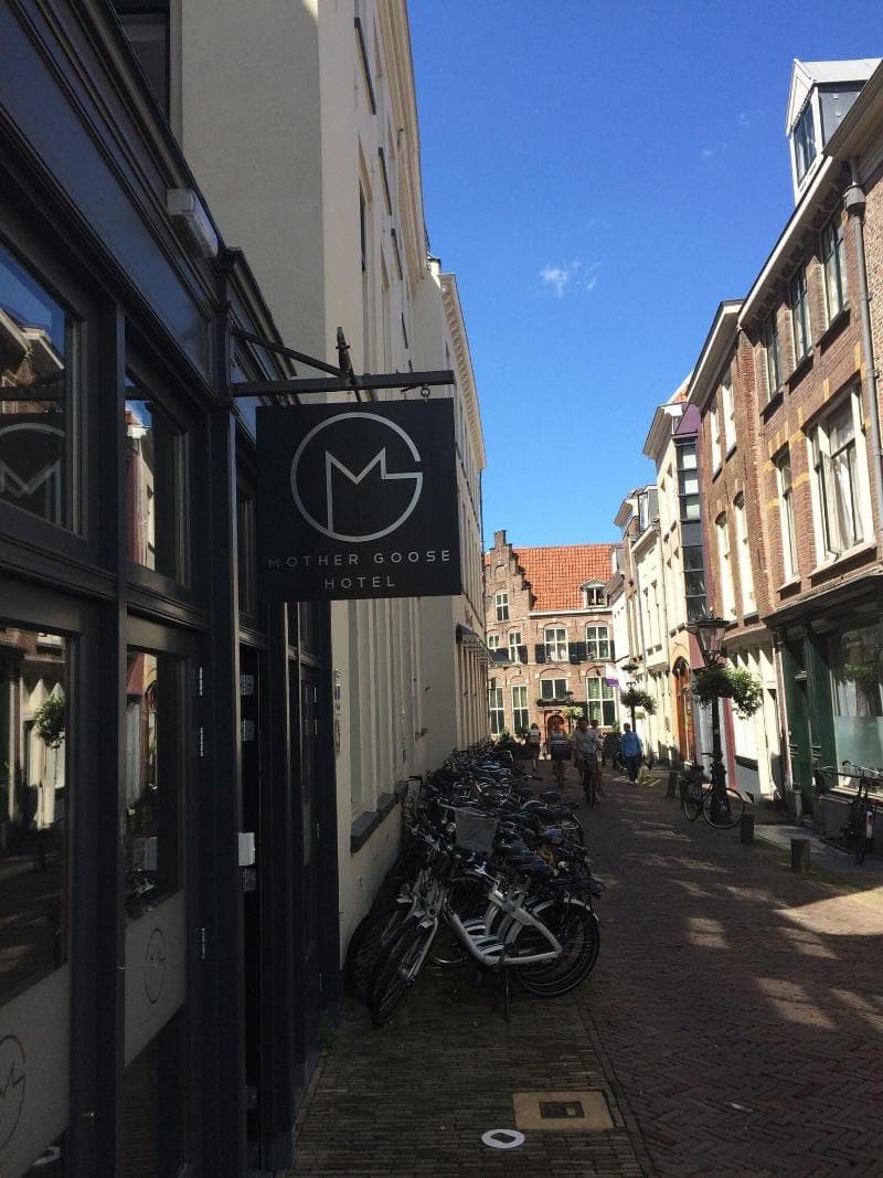 Mother Goose Hotel 5
