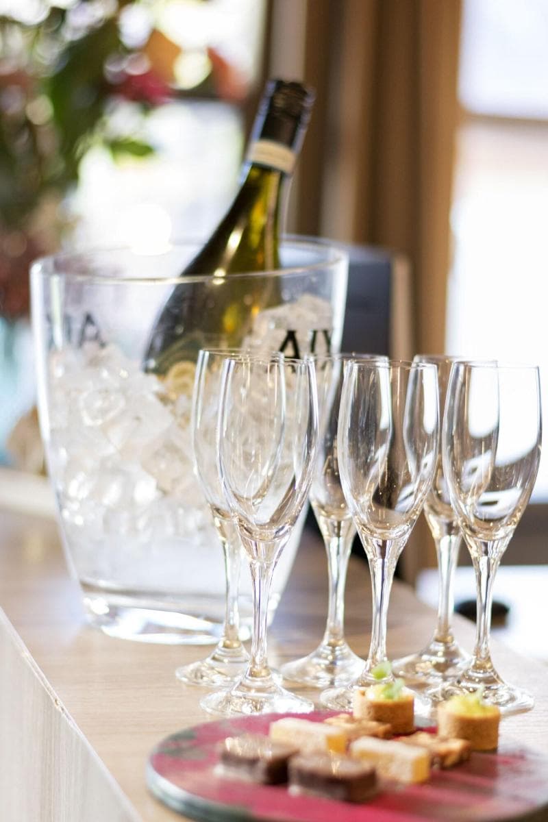 Auberge Du Bonheur 5