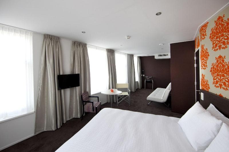 Hotel Allure Lounge & Dinner 3