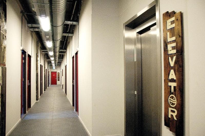 Blue Collar Hotel Hostel 5