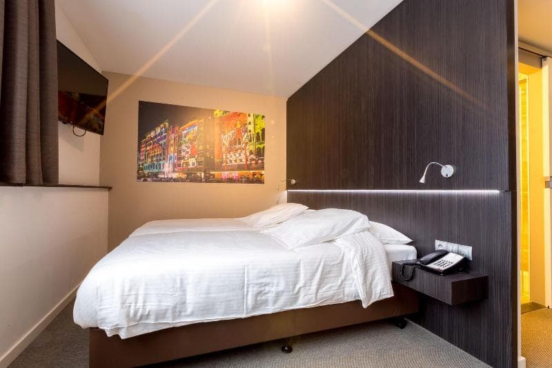 Tower Hotel 5