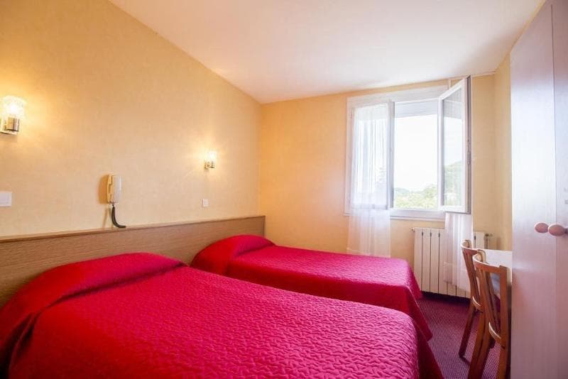 Hotel Montfort 5
