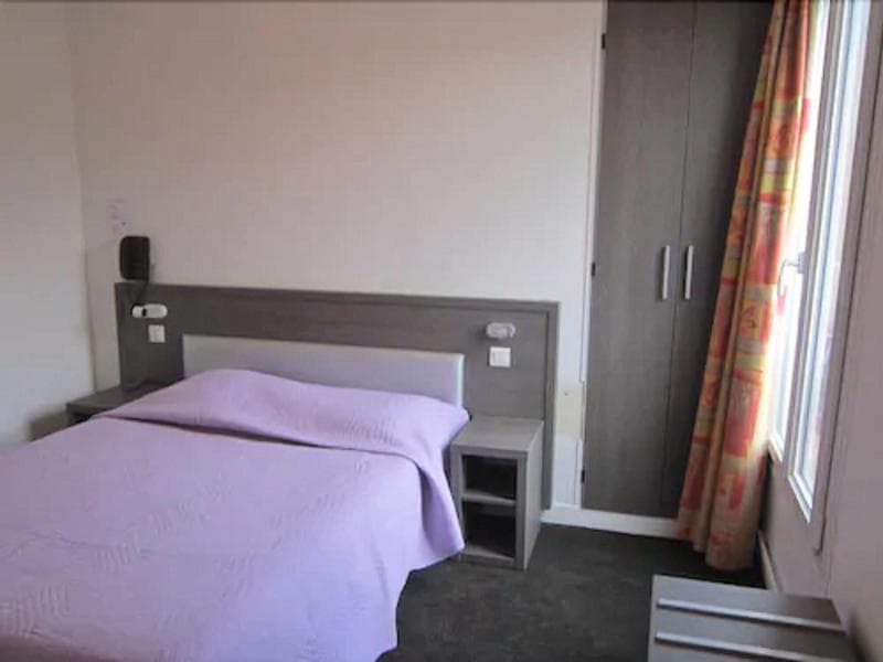 Aero Hotel 3