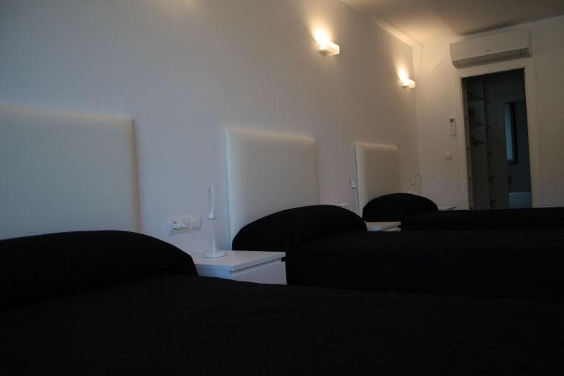 Hostal Tres Campanas photo 1