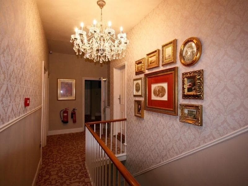 Blue Ivy Hotel 5