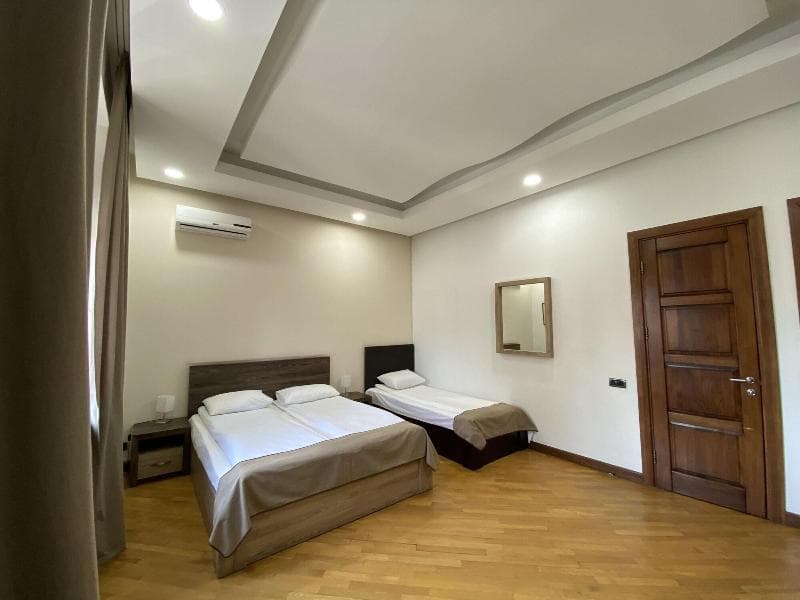 City Hotel By Picnic 5